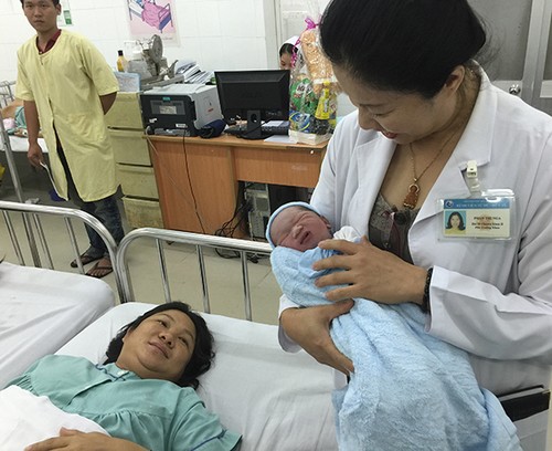 First babies born on New Year’s Eve - ảnh 1
